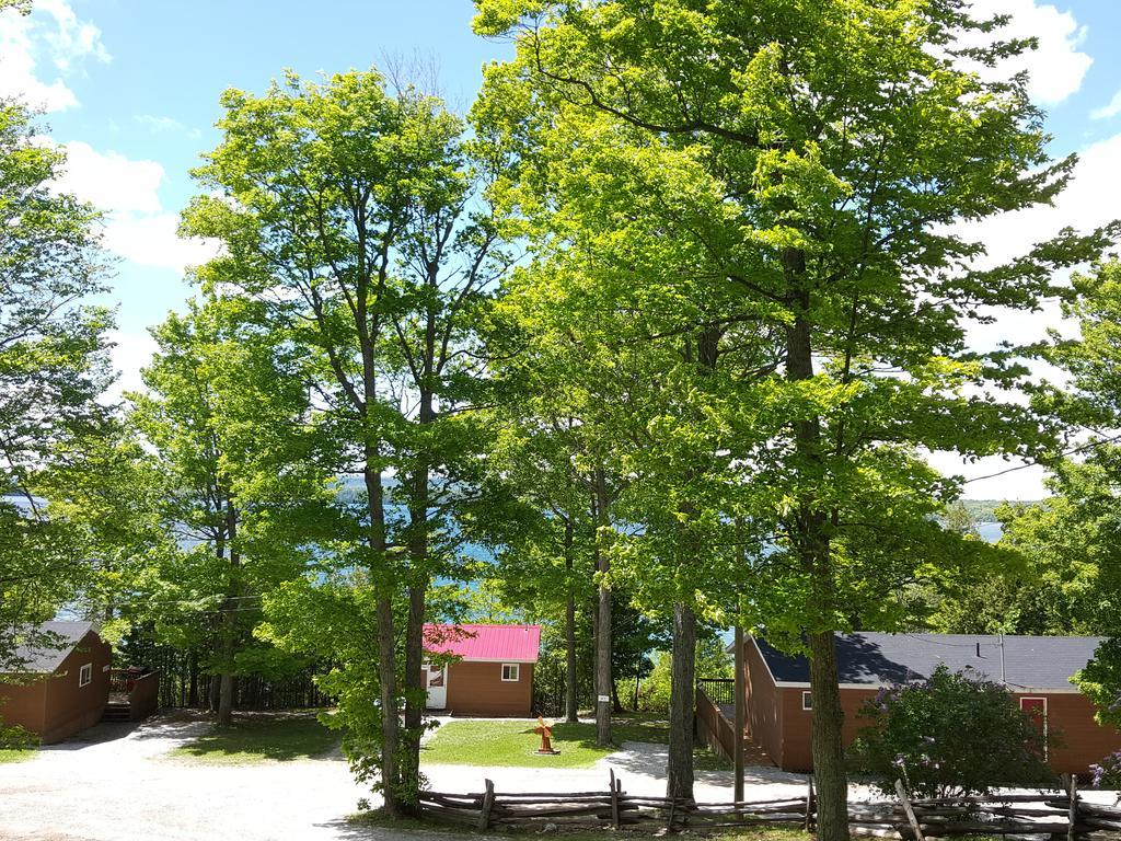 Red Lodge Resort Little Current Δωμάτιο φωτογραφία